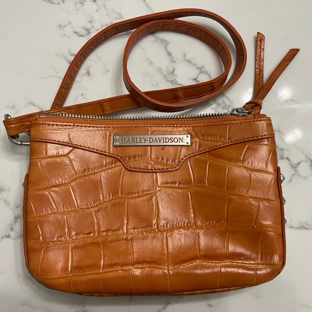 Harley Davidson Orange studded crossbody purse *Genuine Leather**